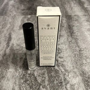 AVANT SKINCARE Hyaluronic Acid Replenishing Lip Serum 8.5 ml